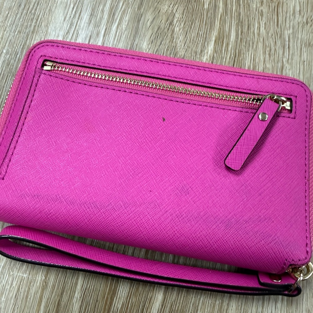 Kate Spade Fuchsia Pink Wristlet Wallet - Picture 4 of 8